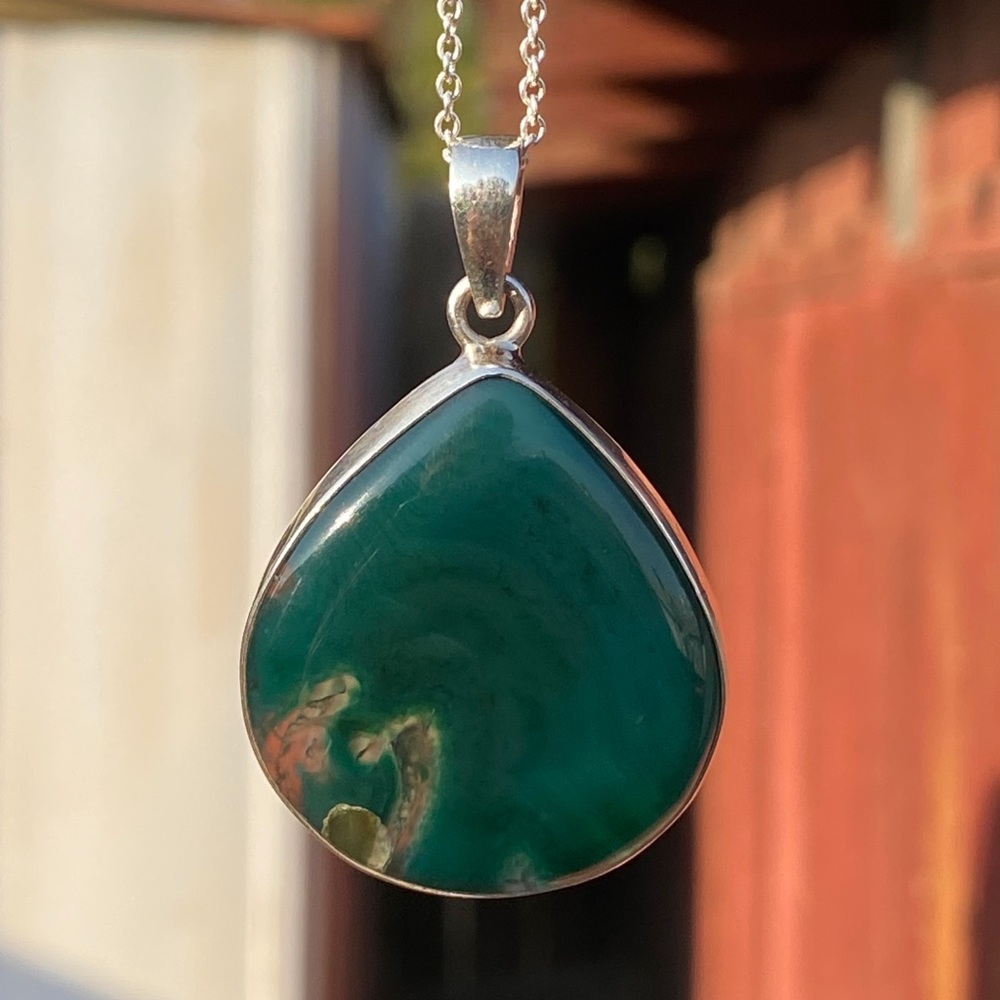 Green Onyx Sterling Silver Necklace 20” Chain